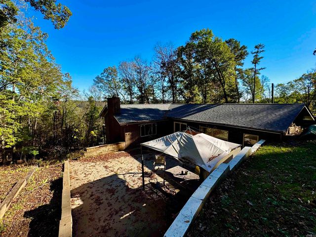 140 Steep Lane, Russellville, AR 72802