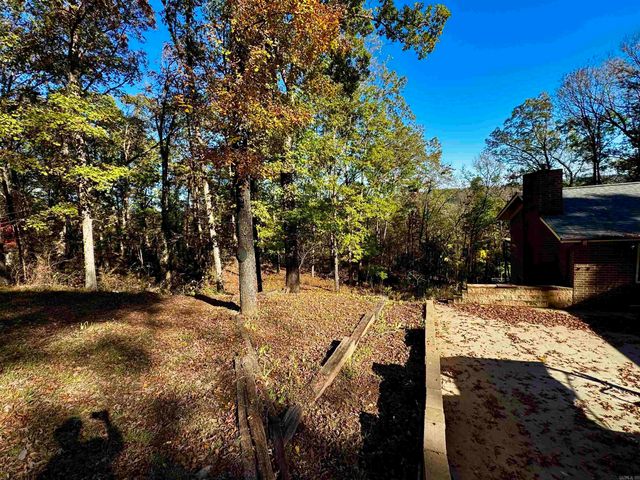 140 Steep Lane, Russellville, AR 72802