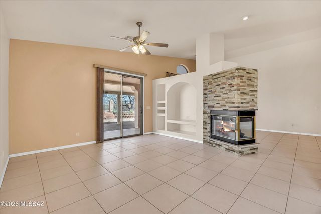 7908 N Placita Murrieta, Tucson, AZ 85743