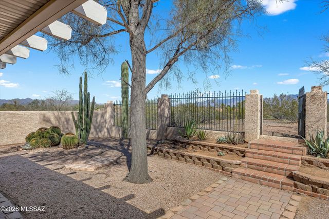 7908 N Placita Murrieta, Tucson, AZ 85743