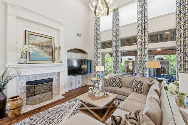 606 Hays Drive, Keller, TX 76248