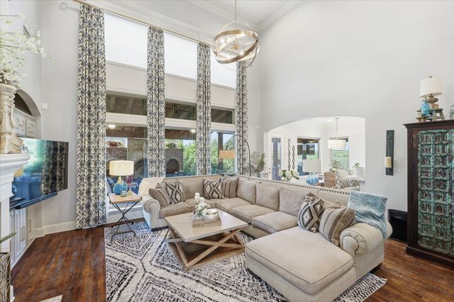 606 Hays Drive, Keller, TX 76248