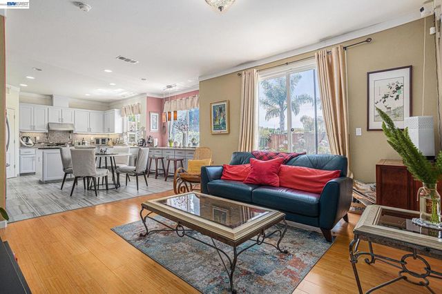 3614 Skypark Pl, Richmond, CA 94806