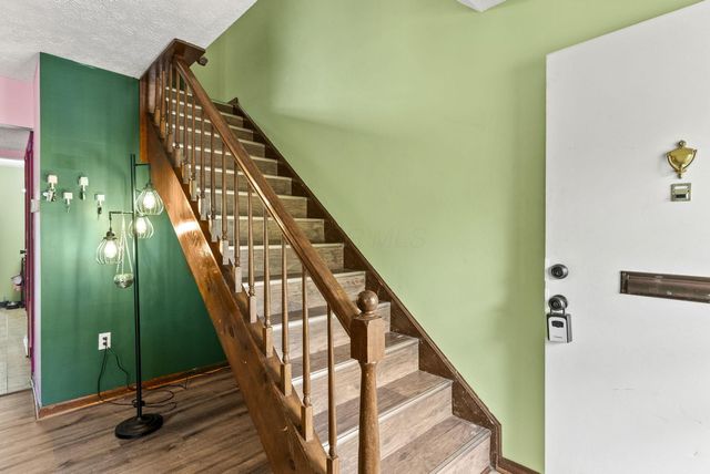 5722 Jousting Lane, B, Columbus, OH 43231