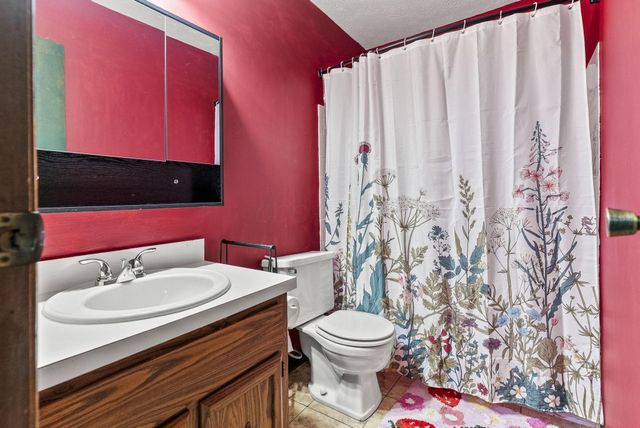 5722 Jousting Lane, B, Columbus, OH 43231