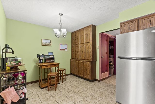 5722 Jousting Lane, B, Columbus, OH 43231