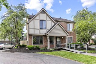 5722 Jousting Lane, B, Columbus, OH 43231