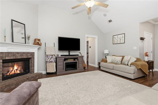 5409 Leann Drive, Grand Bay, AL 36541