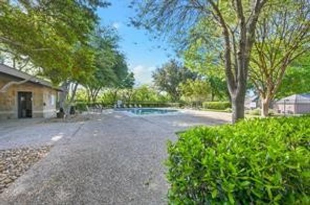 7123 Elm Creek Lane, Dallas, TX 75252