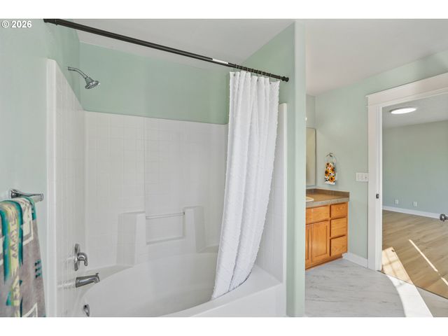 4585 Y St, Washougal, WA 98671
