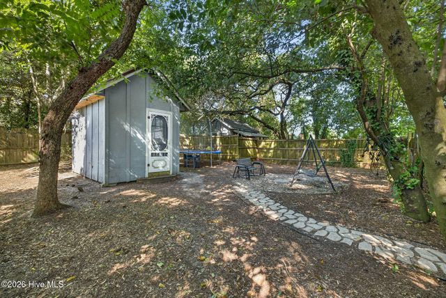 1822 Waddell Street, Wilmington, NC 28401