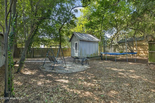 1822 Waddell Street, Wilmington, NC 28401