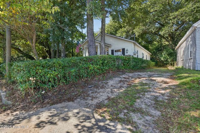 1822 Waddell Street, Wilmington, NC 28401