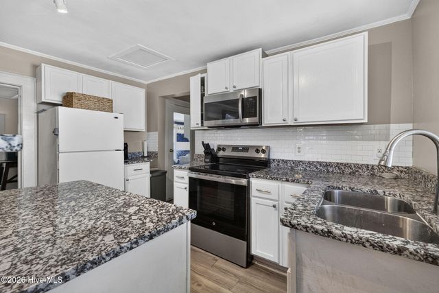 1822 Waddell Street, Wilmington, NC 28401