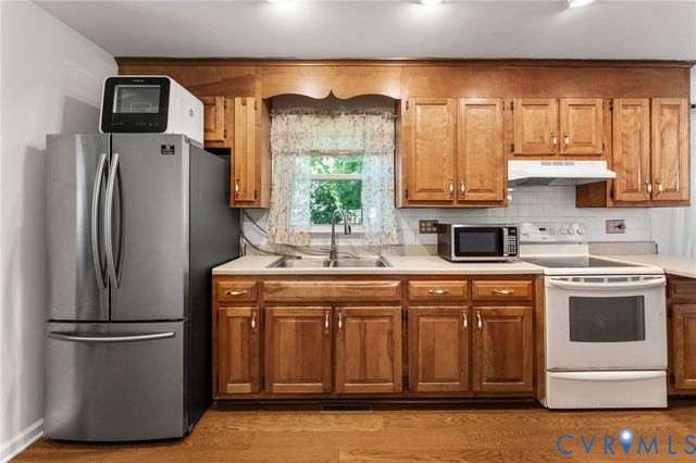 3207 Evergreen Ave, Hopewell, VA 23860