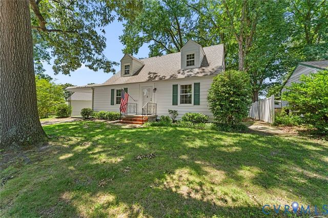 3207 Evergreen Ave, Hopewell, VA 23860