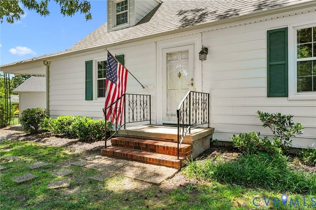 3207 Evergreen Ave, Hopewell, VA 23860