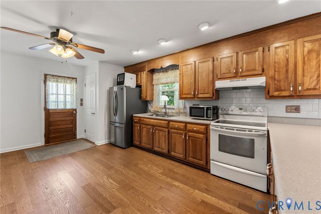 3207 Evergreen Ave, Hopewell, VA 23860