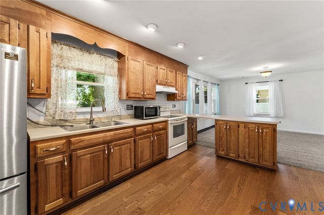 3207 Evergreen Ave, Hopewell, VA 23860