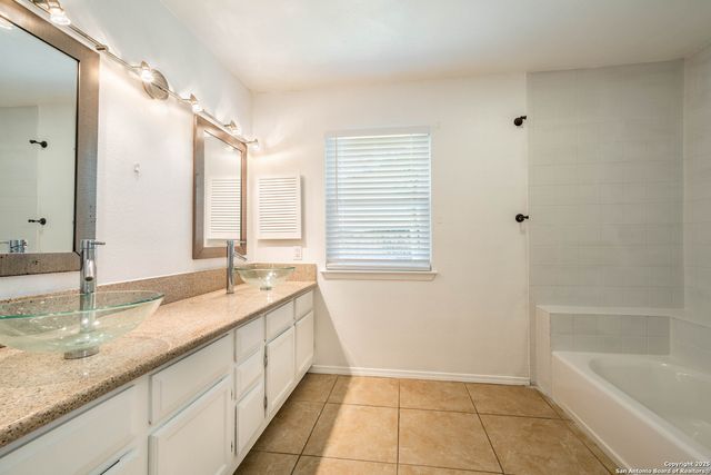 6914 Ludgate, San Antonio, TX 78239