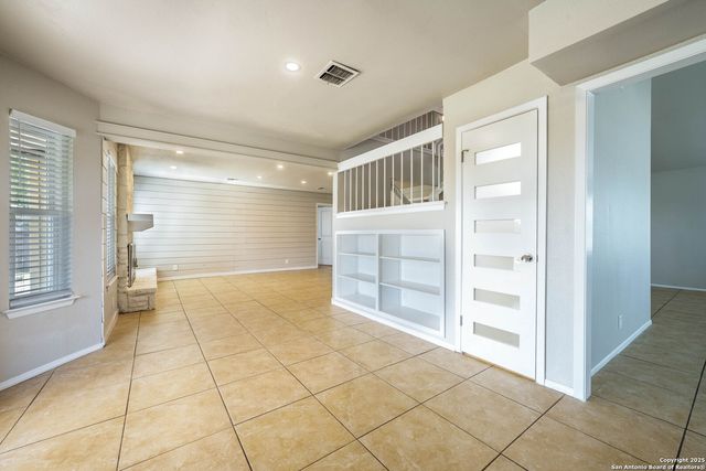 6914 Ludgate, San Antonio, TX 78239