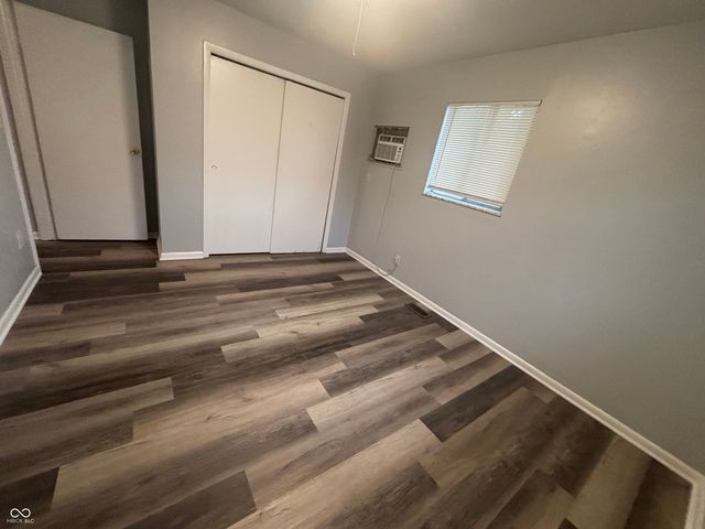 6203 E 11th Street, Indianapolis, IN 46219