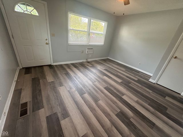 6203 E 11th Street, Indianapolis, IN 46219