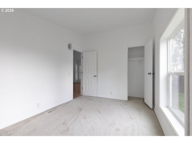 9000 Ne M L KING Blvd 61, Portland, OR 97211