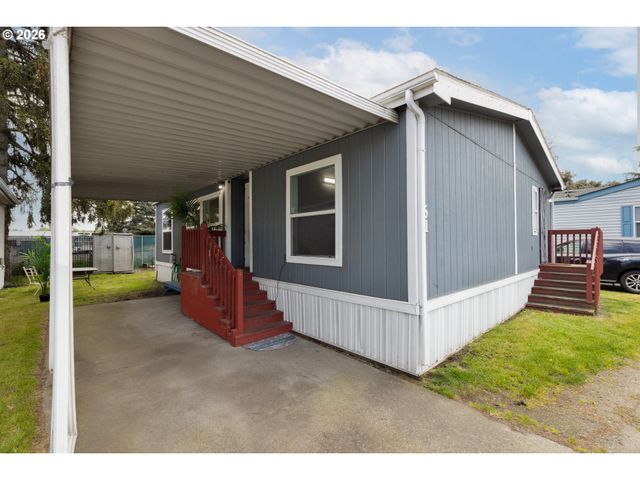 9000 Ne M L KING Blvd 61, Portland, OR 97211