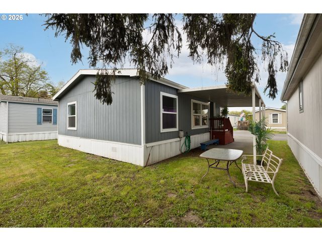 9000 Ne M L KING Blvd 61, Portland, OR 97211