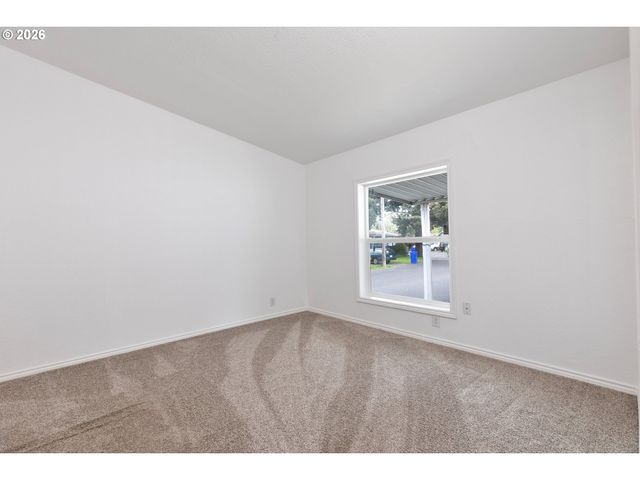 9000 Ne M L KING Blvd 61, Portland, OR 97211