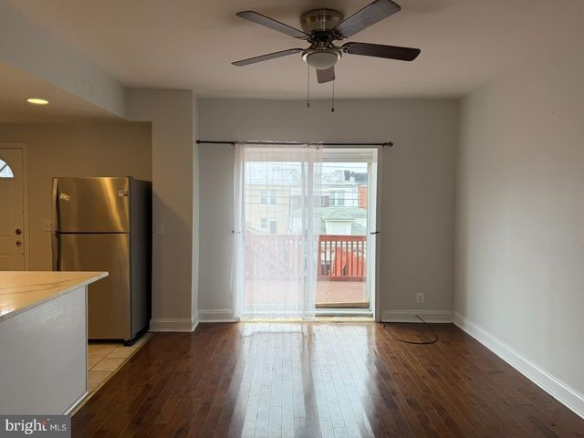 1816 CHILTON ST, Baltimore, MD 21218