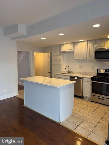 1816 CHILTON ST, Baltimore, MD 21218