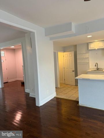 1816 CHILTON ST, Baltimore, MD 21218