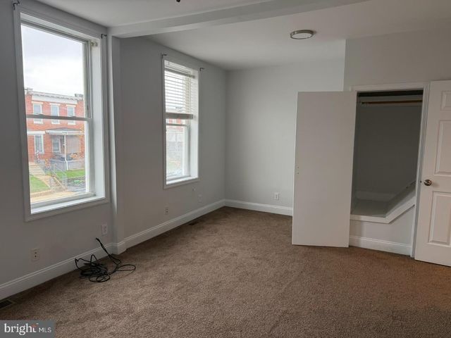 1816 CHILTON ST, Baltimore, MD 21218