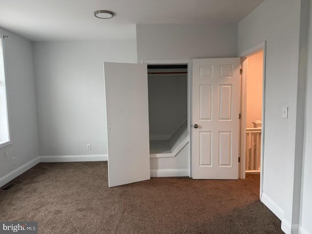 1816 CHILTON ST, Baltimore, MD 21218