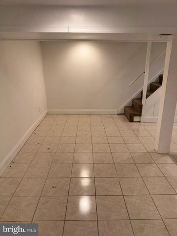 1816 CHILTON ST, Baltimore, MD 21218