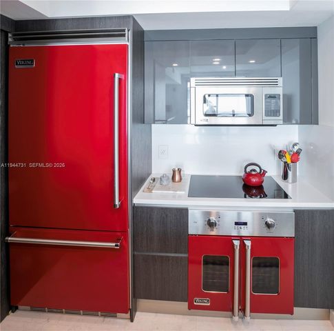 110 Washington Ave 1722, Miami Beach, FL 33139