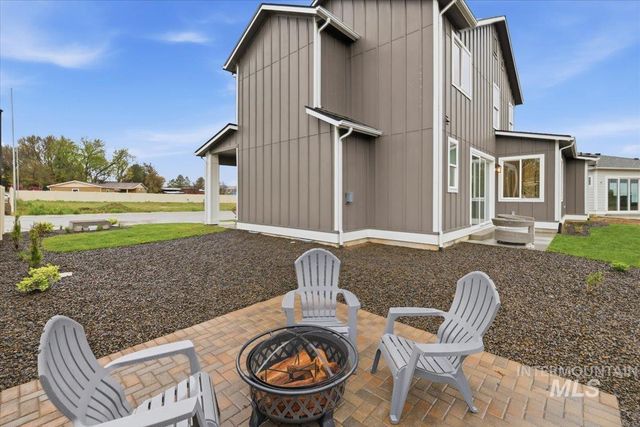 1176 S Papuan Way, Kuna, ID 83634