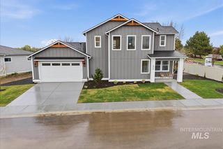 1176 S Papuan Way, Kuna, ID 83634