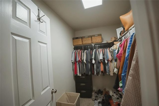 9904 Jack Rabbit Road, Yukon, OK 73099