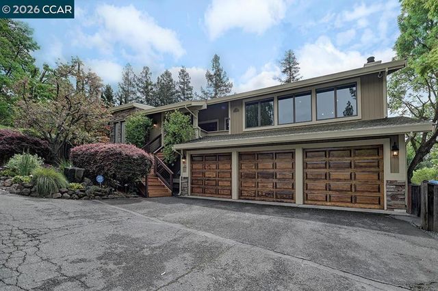 304 Livorna Heights Rd, Alamo, CA 94507