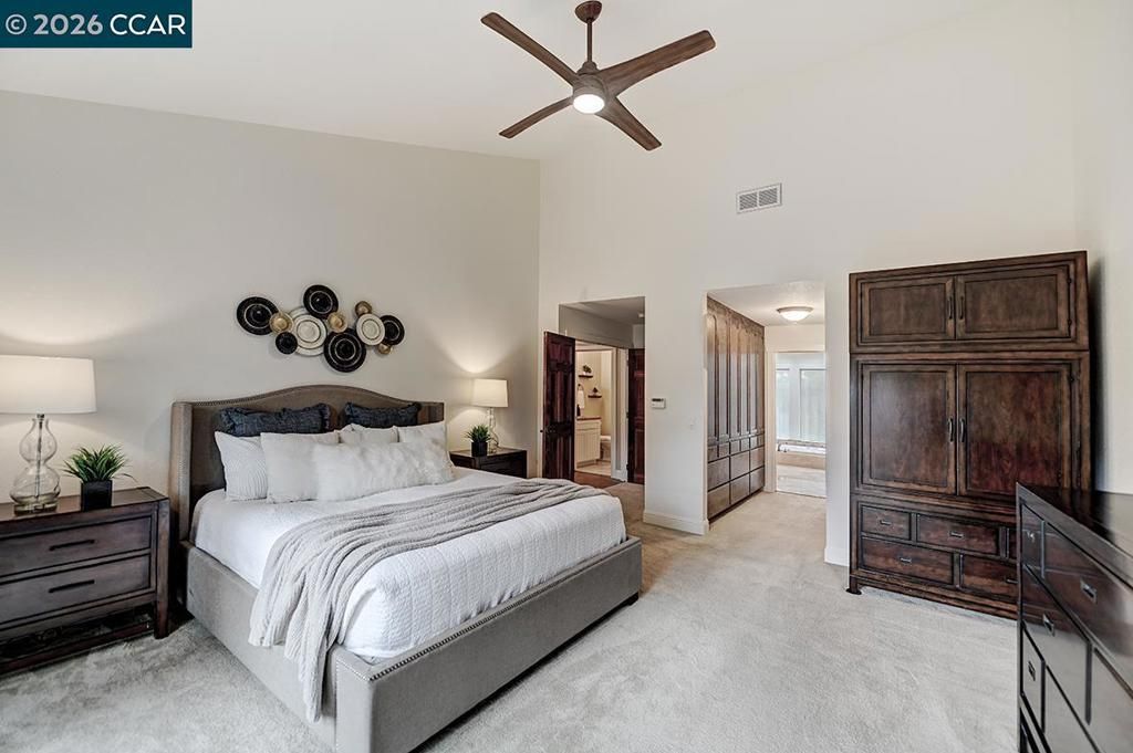 Image 41 of property listing at 304 Livorna Heights Rd, Alamo, CA 94507