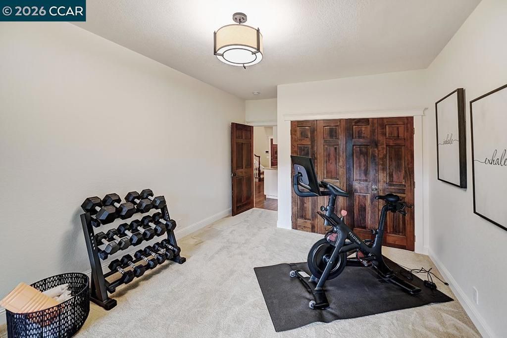 Image 46 of property listing at 304 Livorna Heights Rd, Alamo, CA 94507