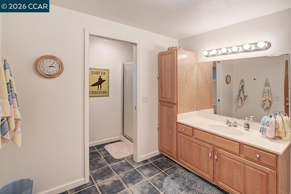 Image 59 of property listing at 304 Livorna Heights Rd, Alamo, CA 94507