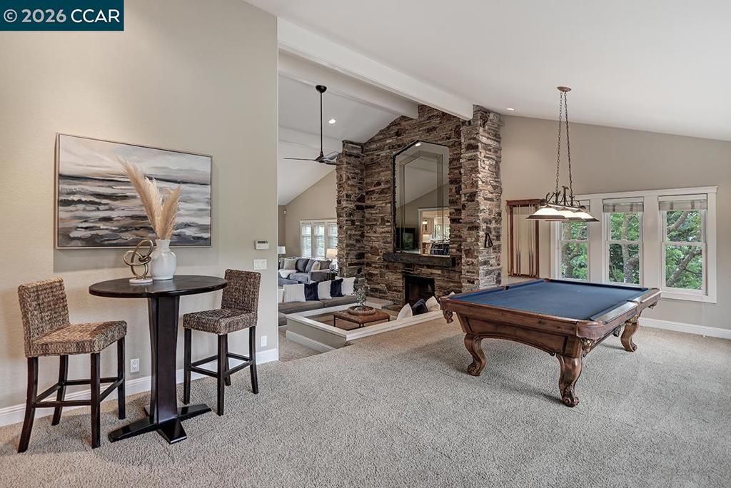 Image 8 of property listing at 304 Livorna Heights Rd, Alamo, CA 94507