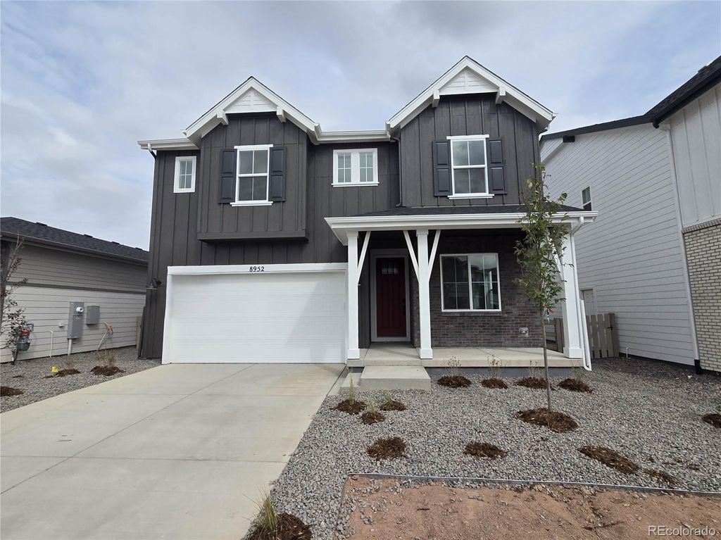 8952 Whiteclover Street, Littleton, CO 80125