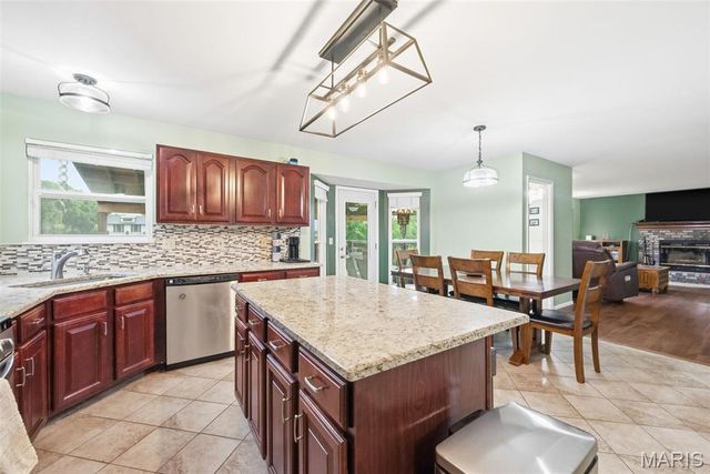 1010 Wake Court, Wentzville, MO 63385