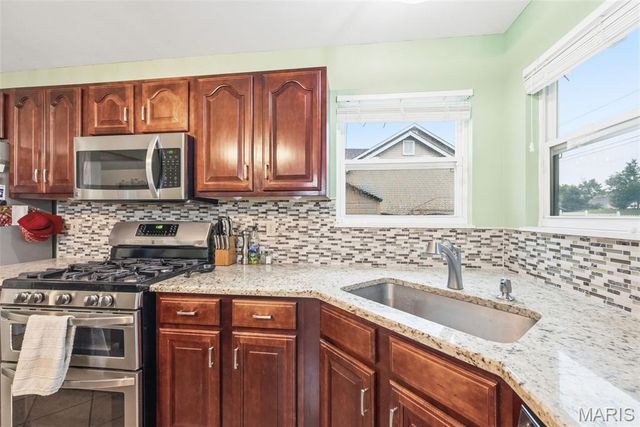 1010 Wake Court, Wentzville, MO 63385