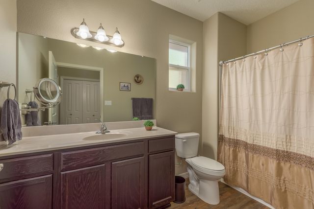 4320 Sundance Street SW, Los Lunas, NM 87031